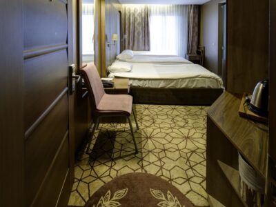 _KP13038_39_40_Natural